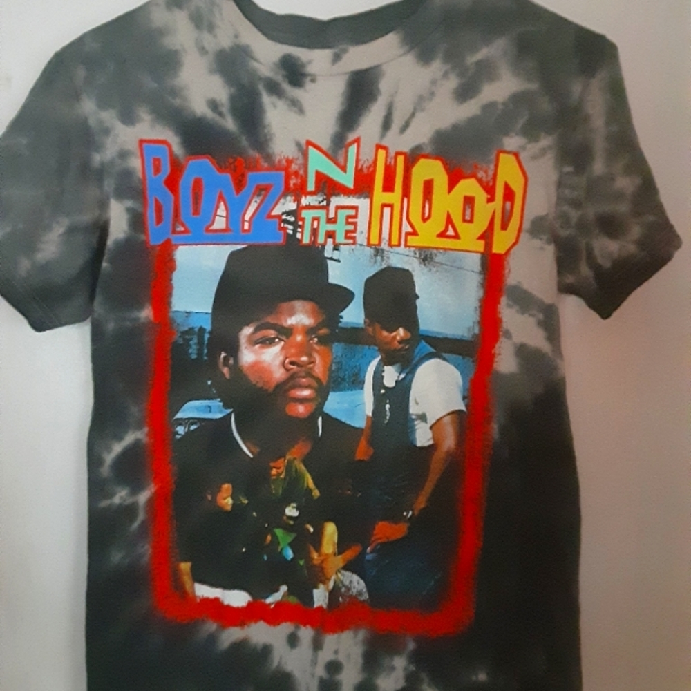 Tie dye boys n the hood shirt.